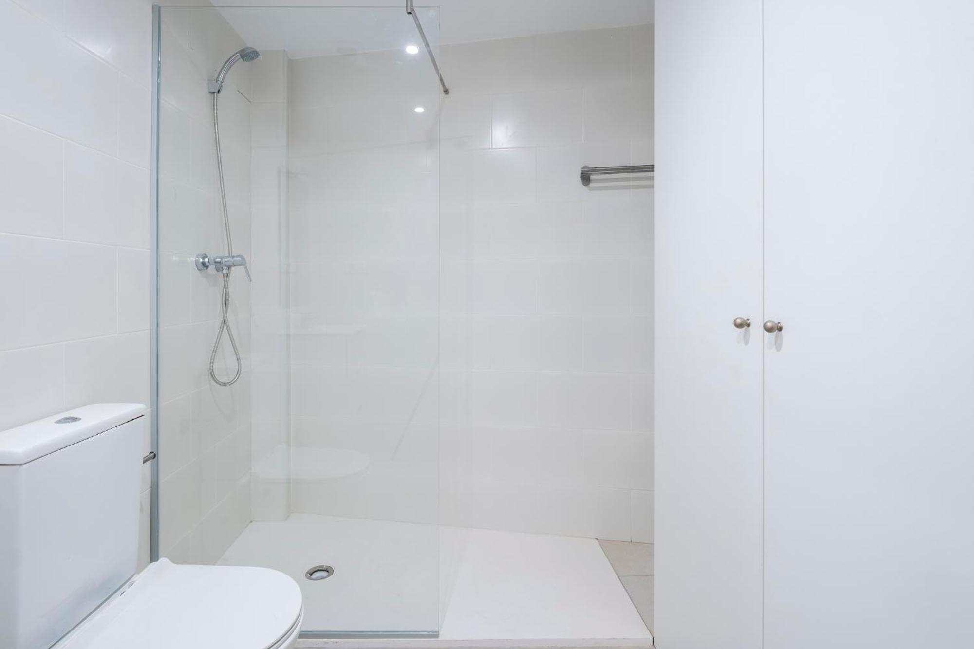 Centric Apartment Camp Nou Оспиталет-де-Льобрегат Экстерьер фото