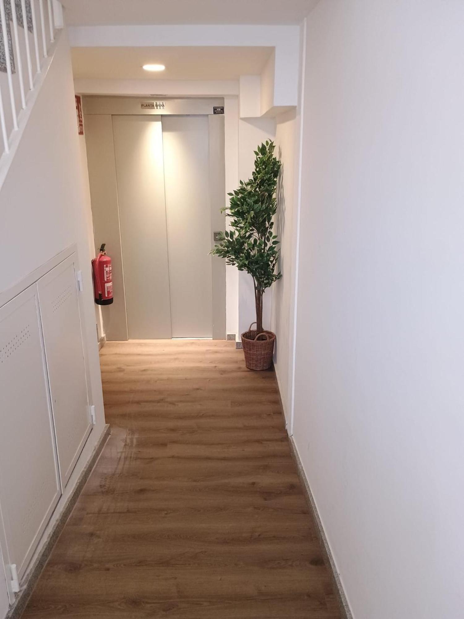 Centric Apartment Camp Nou Оспиталет-де-Льобрегат Экстерьер фото